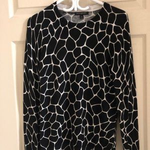 Banana Republic Black and White Sweater